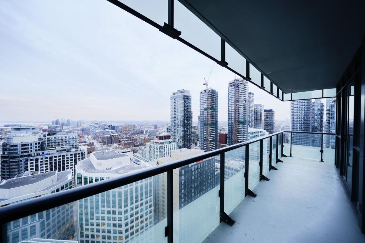 Grand Royal Condos - Cn Tower Toronto Eksteriør bilde